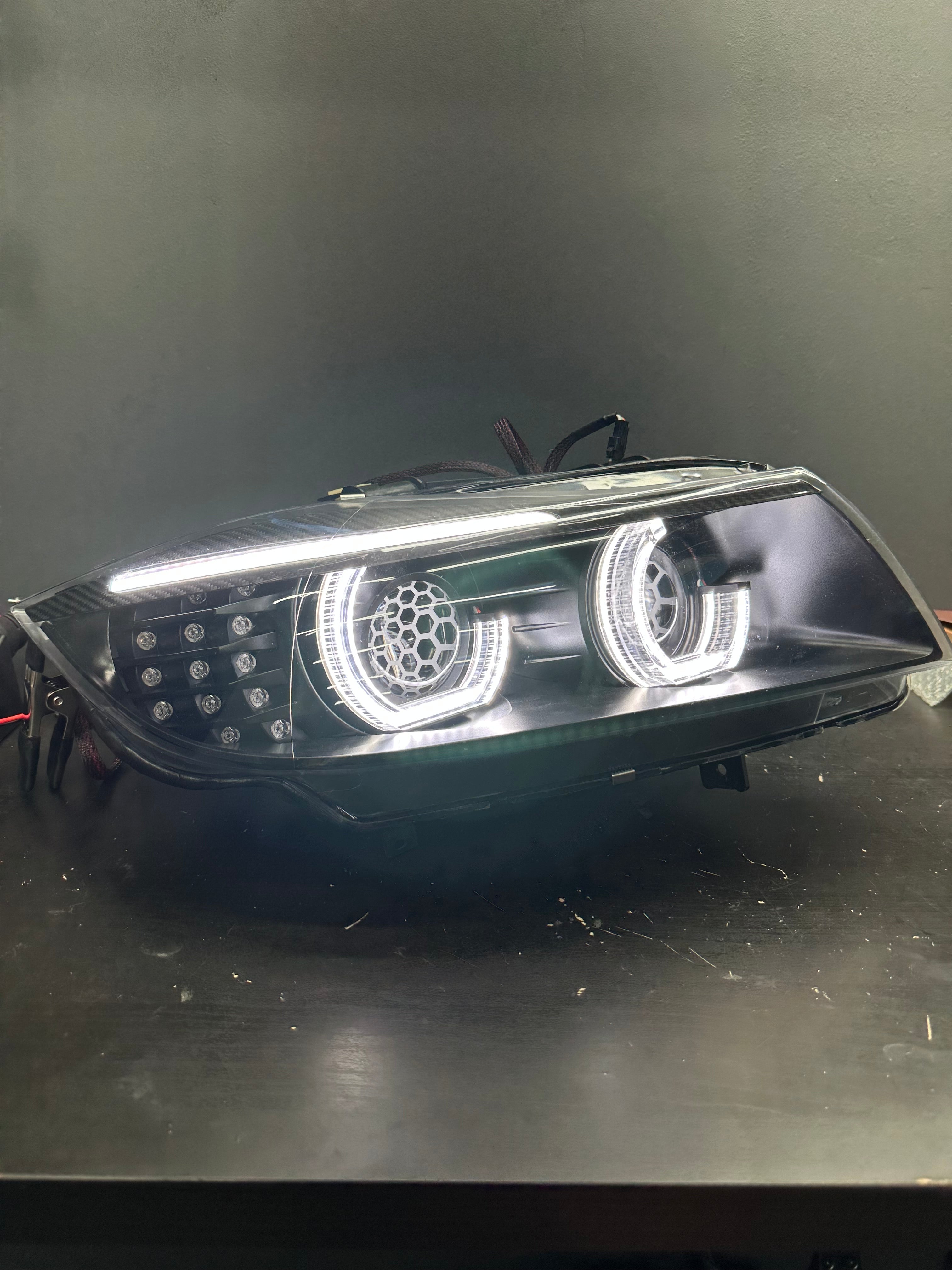 ADVANCED E90 E91 LCI Sedan DTM Retrofit 2009 2011 Xenon Headlights ADVANCED E90 E91 LCI Sedan DTM Retrofit 2009 2011 Xenon Headlights